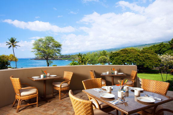 Kona Luxury Resorts | Club Level| Outrigger Kona Resort and Spa