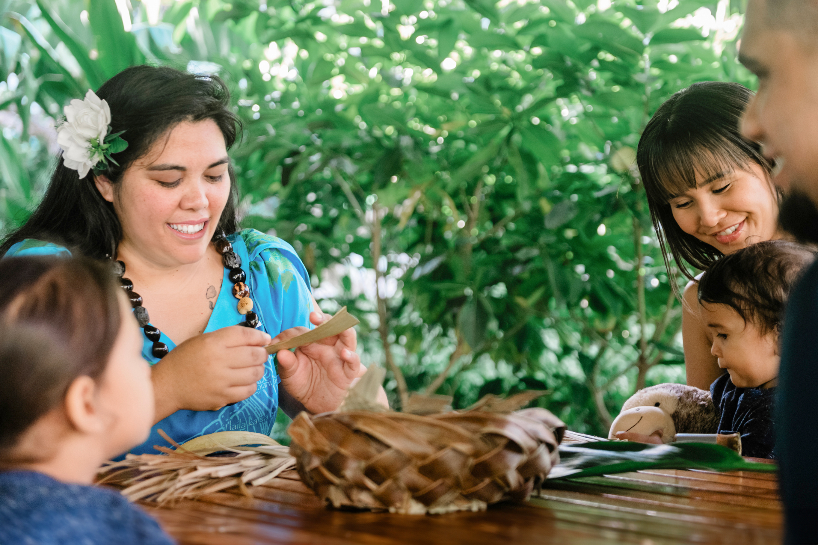 Cultural activity at OUTRIGGER Kā'anapali Beach Resort