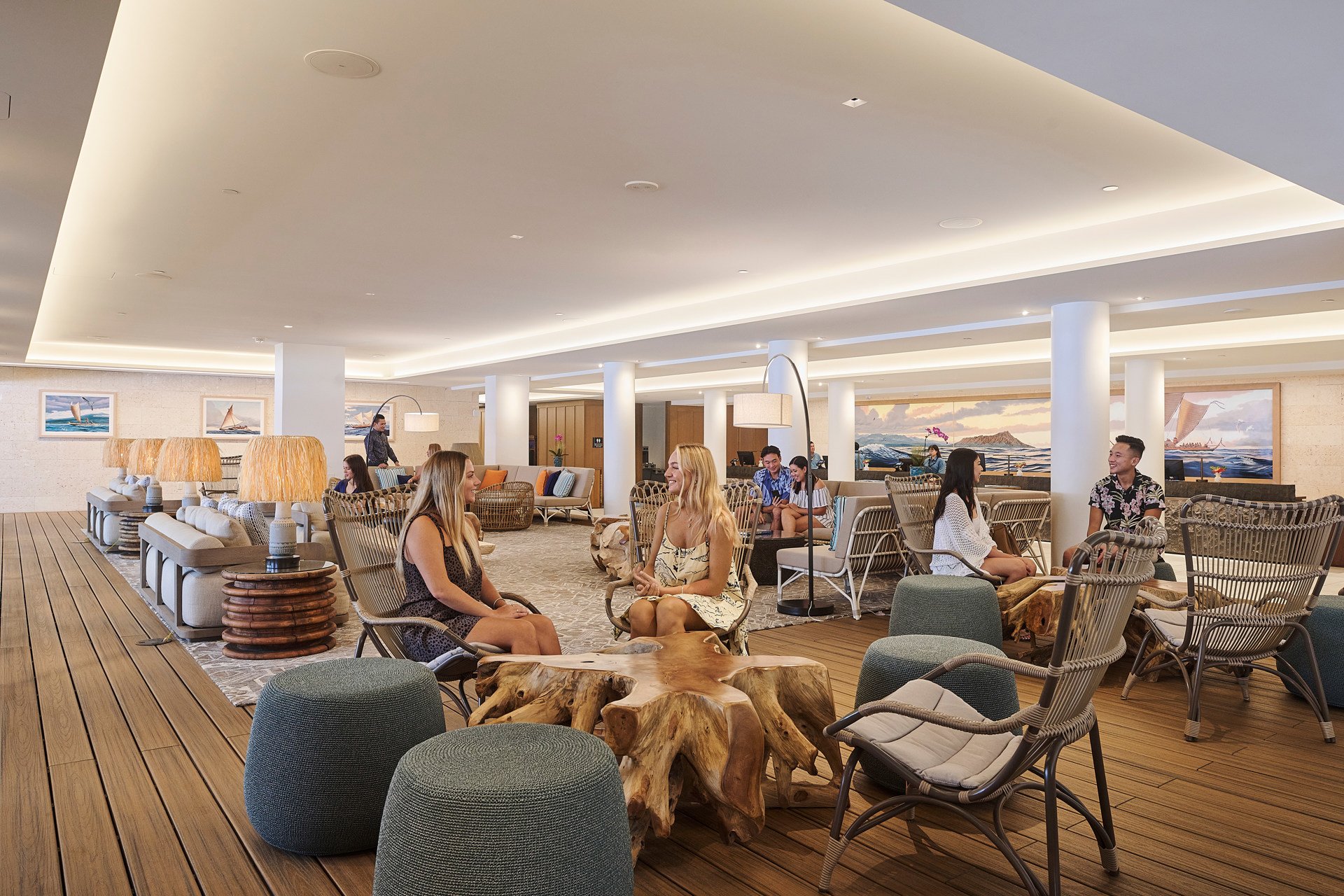 Outrigger Reef Waikiki Beach Resort lobby