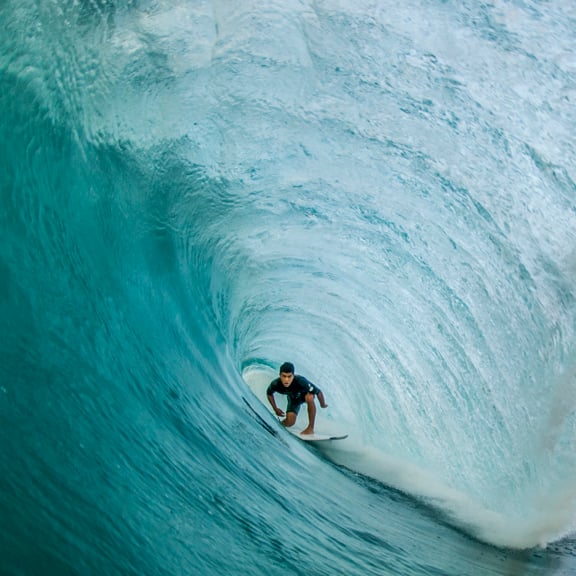 Surfing Oahu North Shore